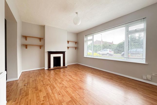 18, Sterling Court, Cheltenham photo 2