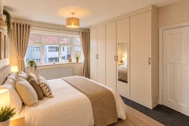 21, Donald Drive, Romford photo 2