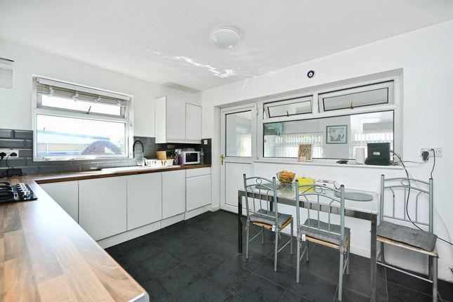5, Swanborough Drive, Brighton photo 4