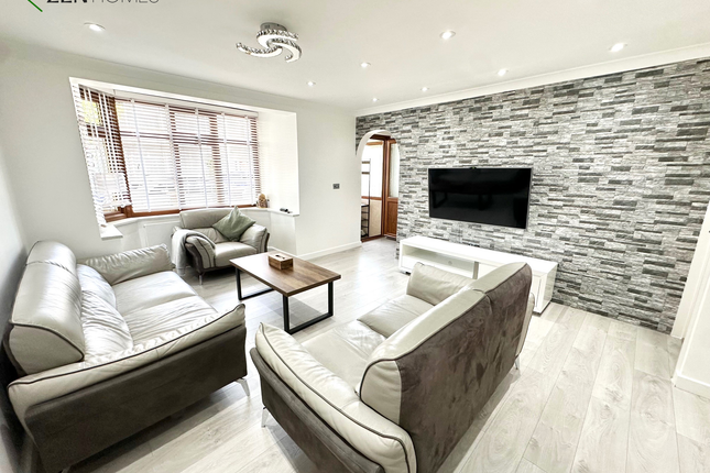 71 St. Alphege Road, London photo 2