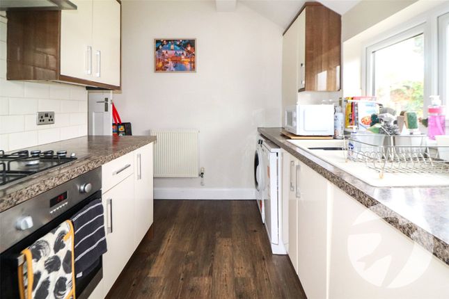 64, Beechcroft Avenue, Kent photo 4