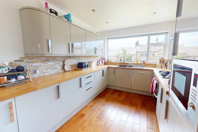 14, Shelf Moor Road, Halifax photo 2