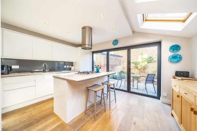 59, Okeburn Road, London photo 4