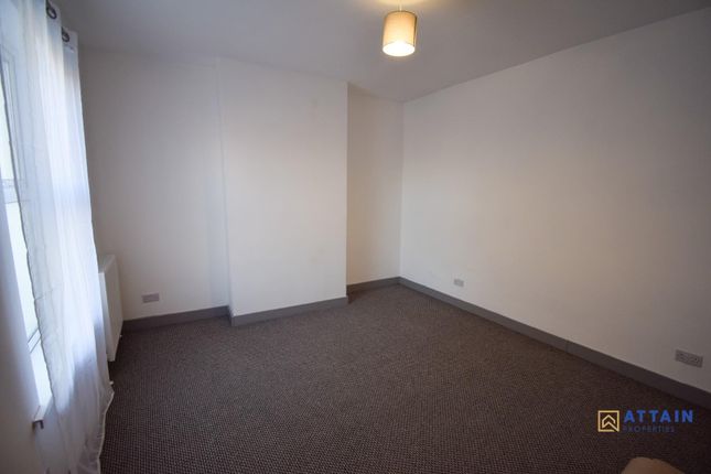 99, Moor Street, Burton-On-Trent photo 3