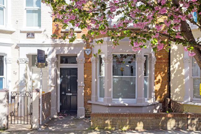 Thumbnail Flat for sale in Linver Road, London