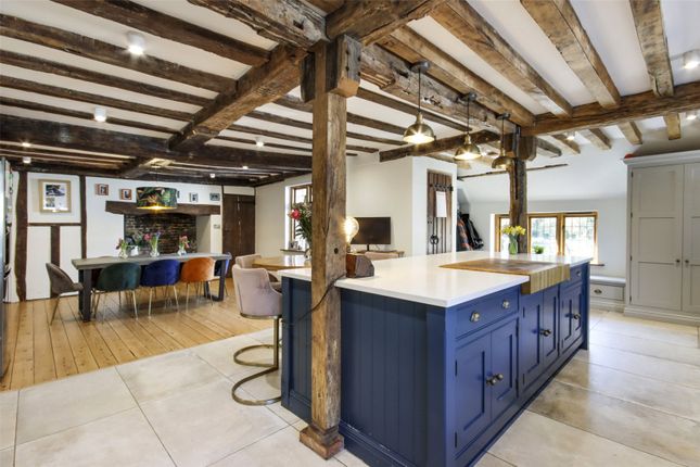 Kitchen/Dining Rm