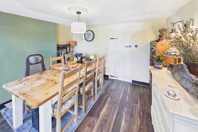 Vine Cottage, Fen Road, Bury St. Edmunds photo 2