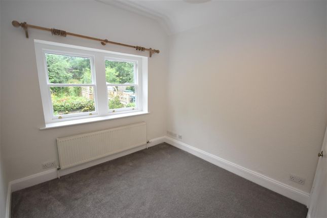 Terraced house to rent in South Street, Durham
