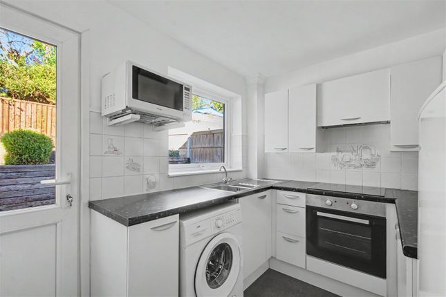 50, Mountfield Avenue, Nottingham photo 5