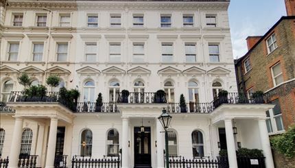 Thumbnail Triplex to rent in Prince Of Wales Terrace, London