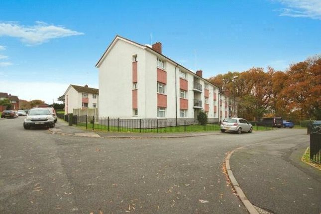 Thumbnail Flat for sale in Pinnock Place, Coventry, West Midlands