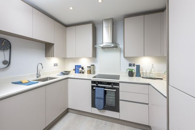Thumbnail Flat for sale in Tre Archi, Waterside Quarter, Maidenhead
