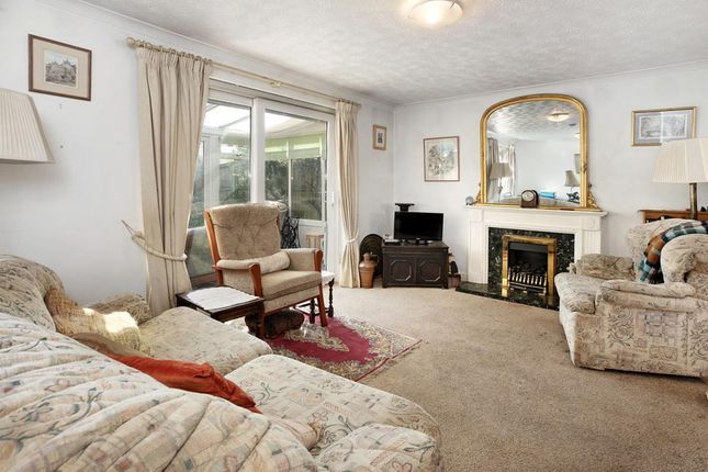 3 St. Johns Close, Teignmouth photo 2