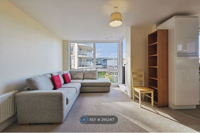 Apartment, Jantzen House Ealing Road, Brentford photo 2