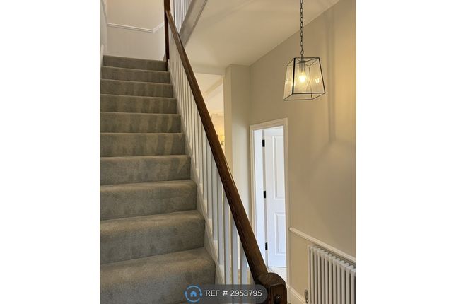 South Grove, Alderley Edge photo 4