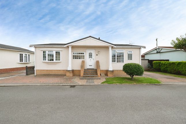 2-bed caravan on 22, Riverdale Park, Bent Lane, Chesterfield, £140,000