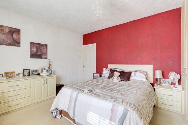 End terrace house for sale in Wilford Road, Ruddington, Nottinghamshire