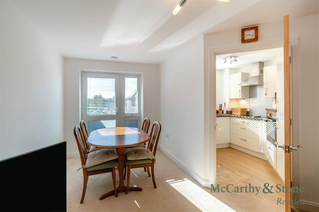 21 Farnham House, Loughborough Road, Quorn photo 4
