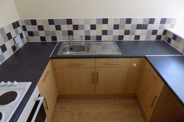 Flat to rent in Flat, Atlantic Court, Cheapside, Willenhall