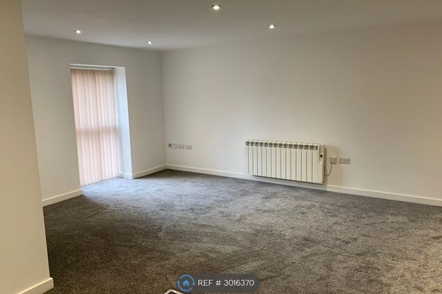 Flat, The Hawthorns Hawthorn Road, Chippenham photo 3