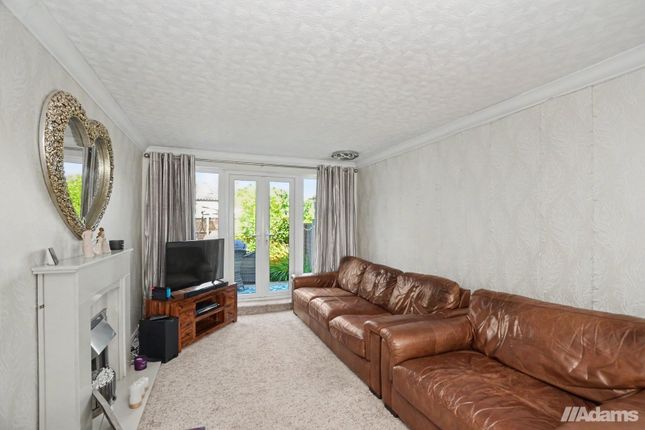 77, Ashbourne Avenue, Runcorn photo 4