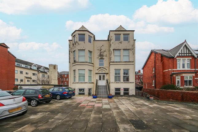 Thumbnail Flat for sale in Lathom Road, Southport