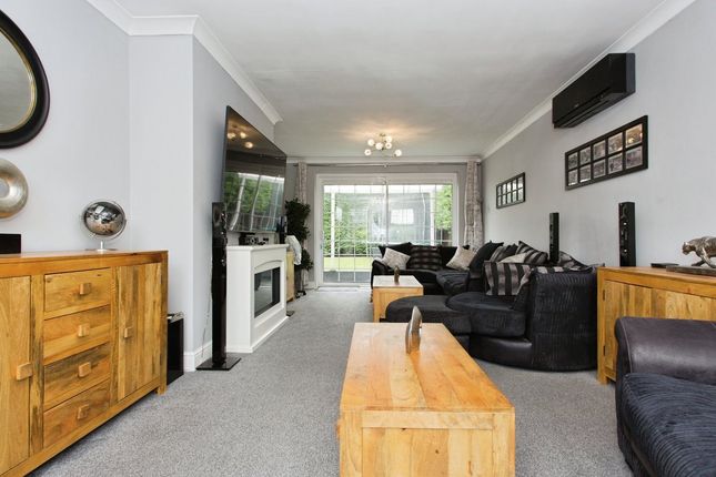 3, Bury Way, St Ives photo 2