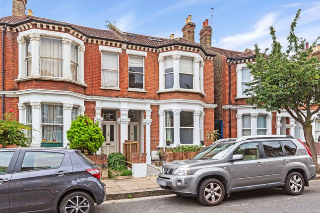 Thumbnail Flat for sale in Cromford Road, Putney, London