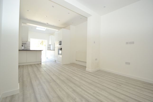 64, Villiers Road, Kingston Upon Thames photo 5