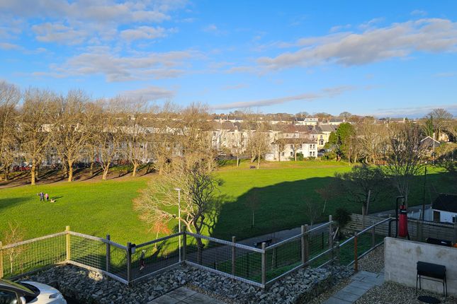 Flat for sale in Arundel Crescent, Plymouth