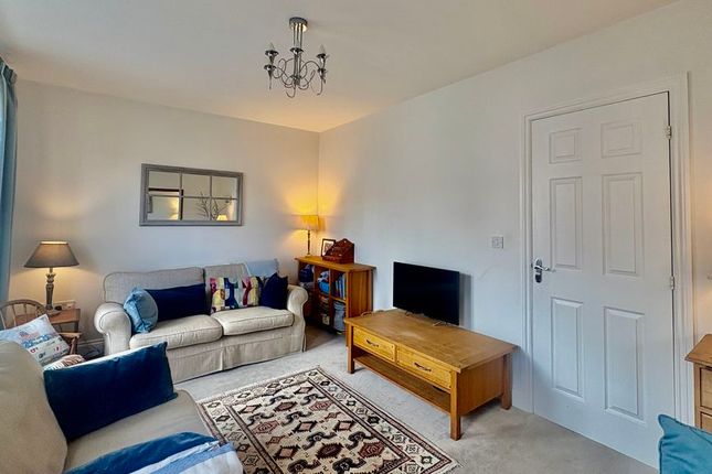 8, Spire Close, Lincoln photo 2