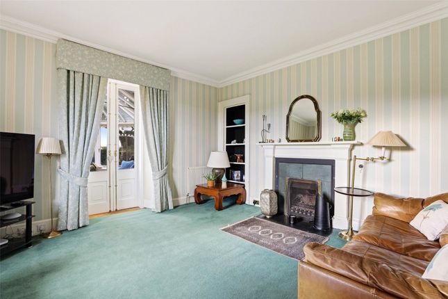 Dunning, Perth and Kinross photo 3