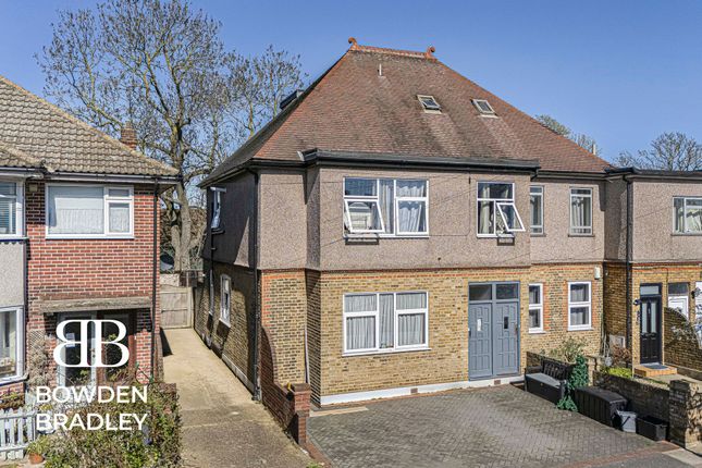 1-bed house on 41 Epsom Road, Seven Kings, £300,000