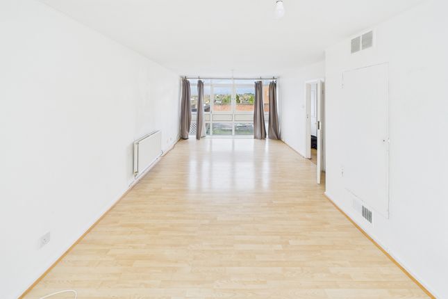 1301a, High Road, London photo 3