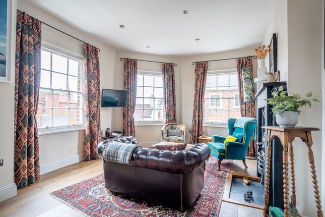 Apartment 4, The Kings, Church Street, York photo 2