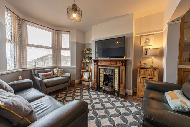 31 Brynglas Avenue, Newport photo 3