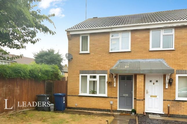 60, Derwent Close, Derwent Close photo 2