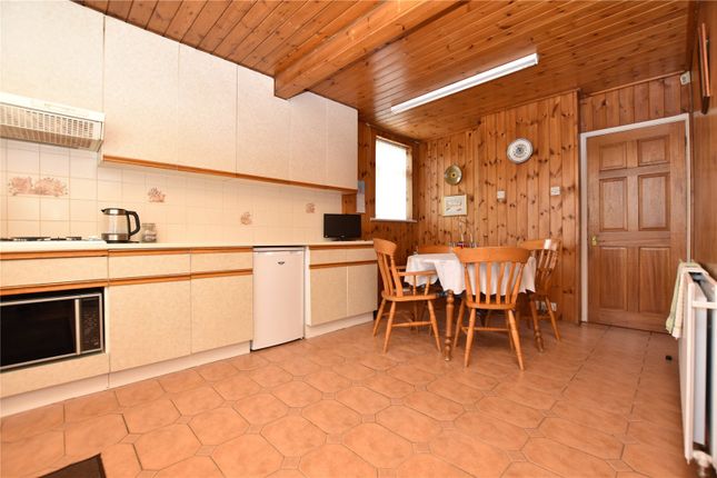 22, Scott Green Crescent, Morley photo 5
