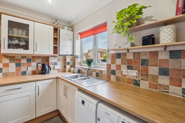 6 Hervines Court, Hervines Road, Amersham photo 4