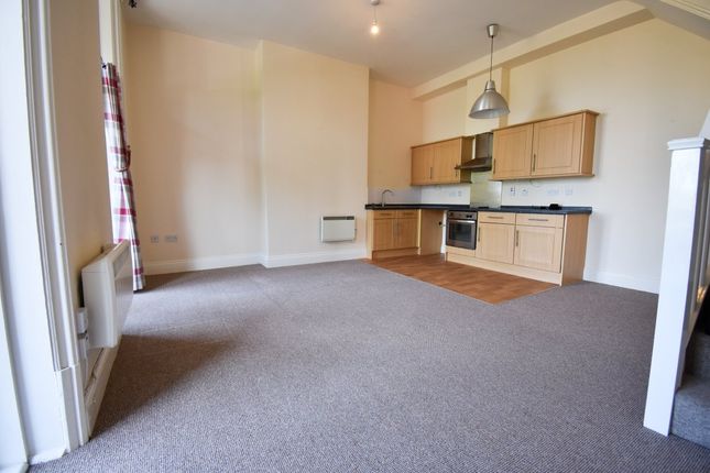 Flat 6, Stratford House, Bodenham Road photo 2