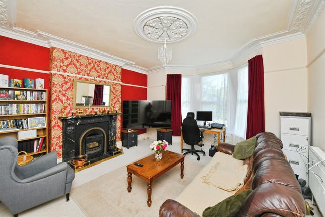 32, Desborough Road, Plymouth photo 3