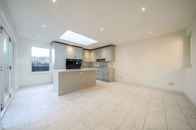 Broomhill Road, Orpington photo 3