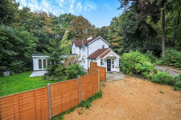 Thumbnail Property to rent in Convent Lane, Cobham