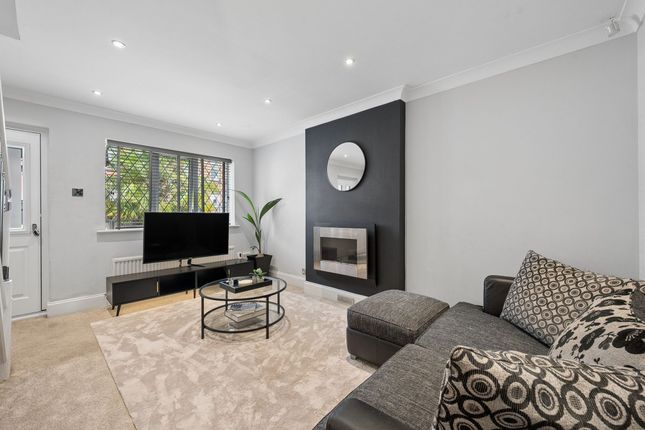 18 Townsend Road, Manchester photo 2