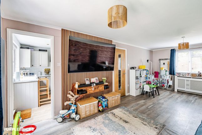 5, Collingwood Close, Peacehaven photo 4