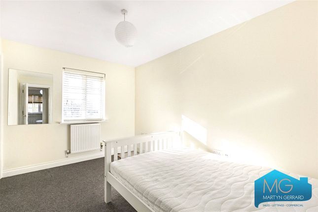 Terraced house to rent in Highbury Square, Southgate, London