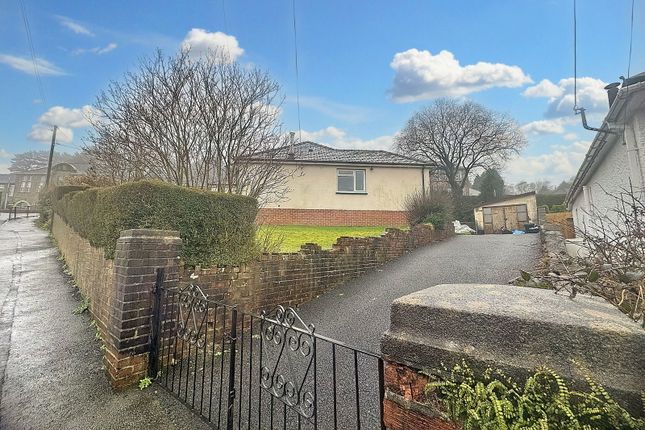 12, School Road, Maesteg photo 4