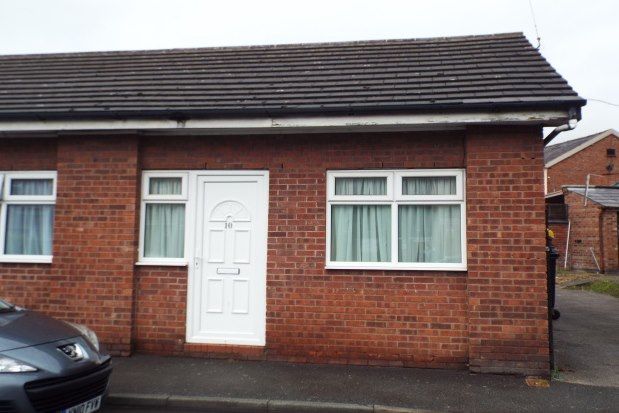 Thumbnail Bungalow to rent in Woodford Lane, Winsford