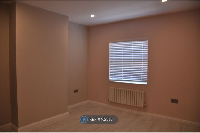 Clarendon Road, Earley, Reading photo 5