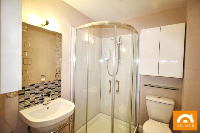 14, Whyterose Terrace, Leven photo 4